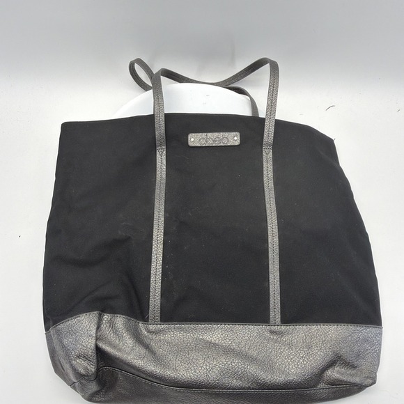 Abeo Handbags - ABEO large tote bag black and gray 15 x 17 inches w/shoulder straps Snap Closure